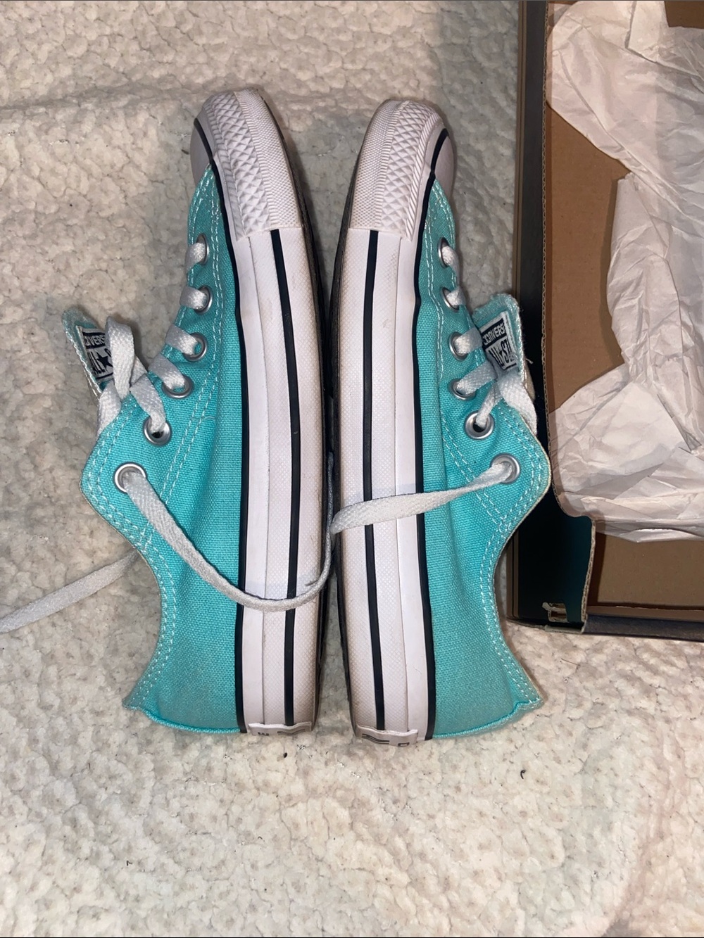 Women’s Low Top Sneakers in Teal - Picture 10 of 11